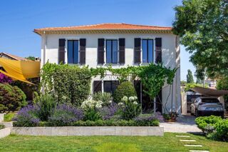  Maison à vendre 10 pièces 270 m²