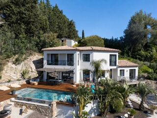  Villa à vendre 10 pièces 245 m²