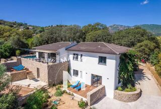 Location  Maison - Villa 