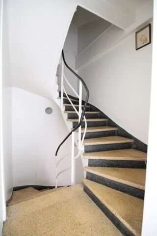  Appartement à louer 2 pièces 32 m²