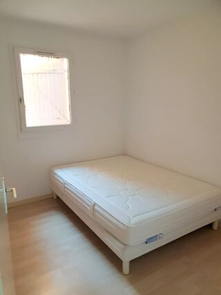  Appartement à louer 2 pièces 28 m²