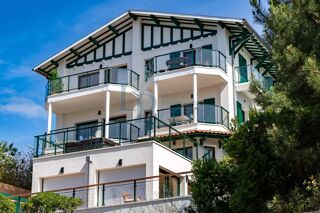  Appartement � vendre 4 pi�ces 155 m�