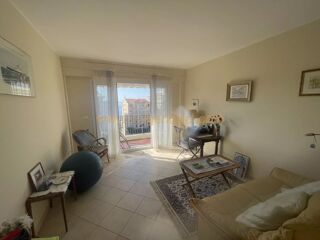 Vente Appartement Réf. 10 164 - VIAGER OCCUPE - NICE (06) Nice