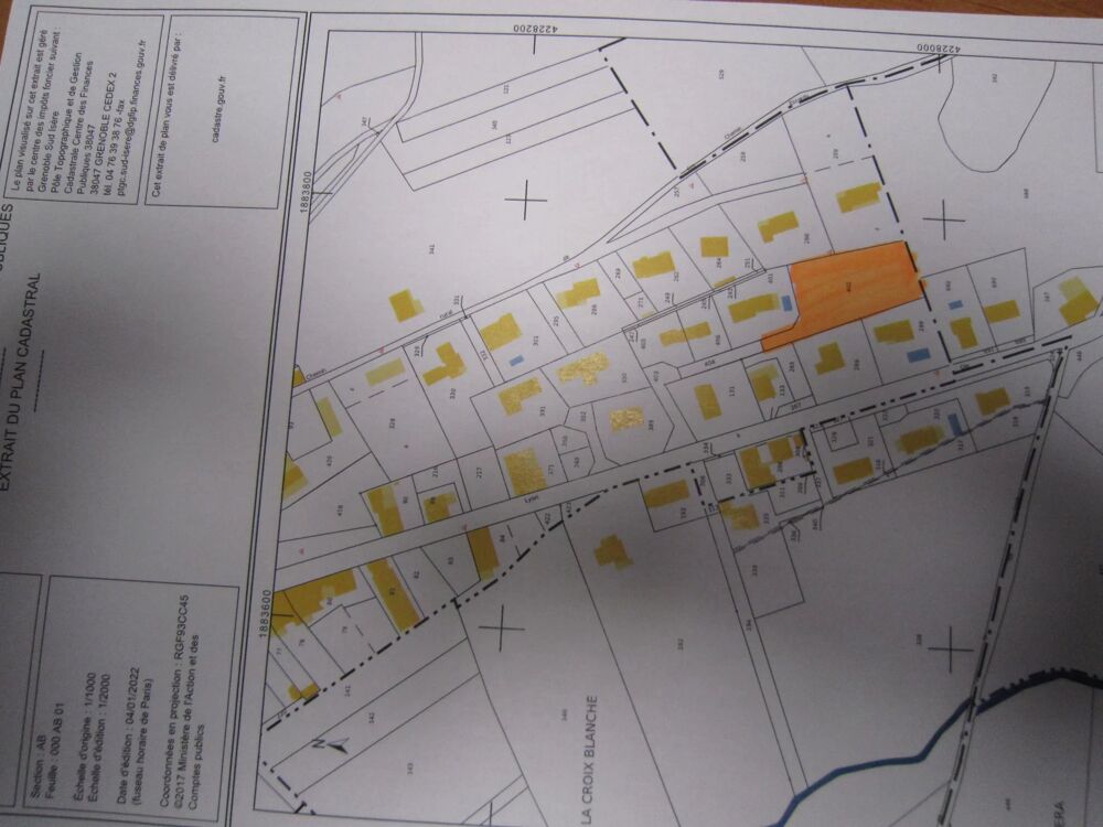 Vente Terrain terrain constructible à Varacieux Varacieux