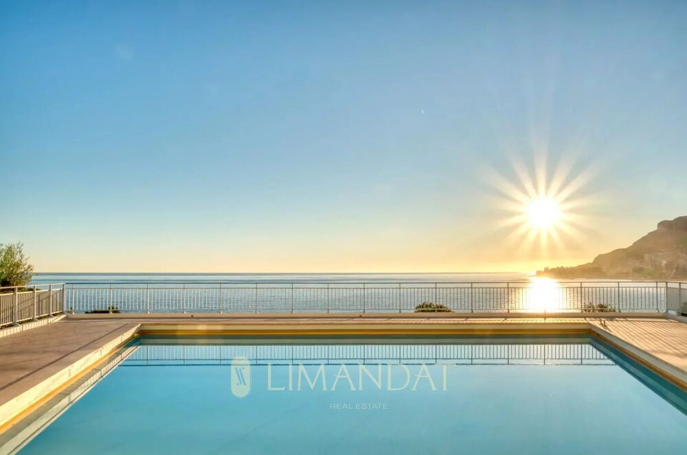 à vendre  Appartement Roquebrune-Cap-Martin (06190)