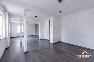  Appartement à louer 4 pièces 103 m²