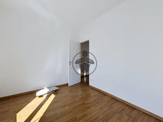  Appartement à louer 2 pièces 38 m²
