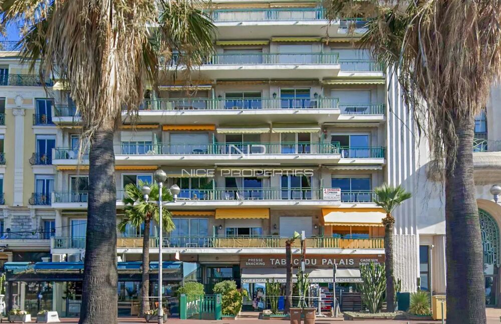 Promenade des Anglais, dans immeuble de luxe, splendide 3 pièces