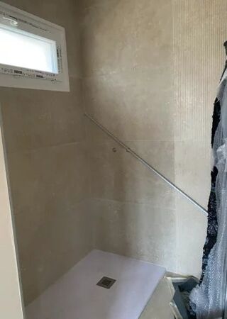  Maison à louer 4 pièces 140 m²