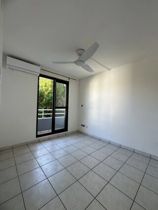  Appartement à louer 2 pièces 39 m²