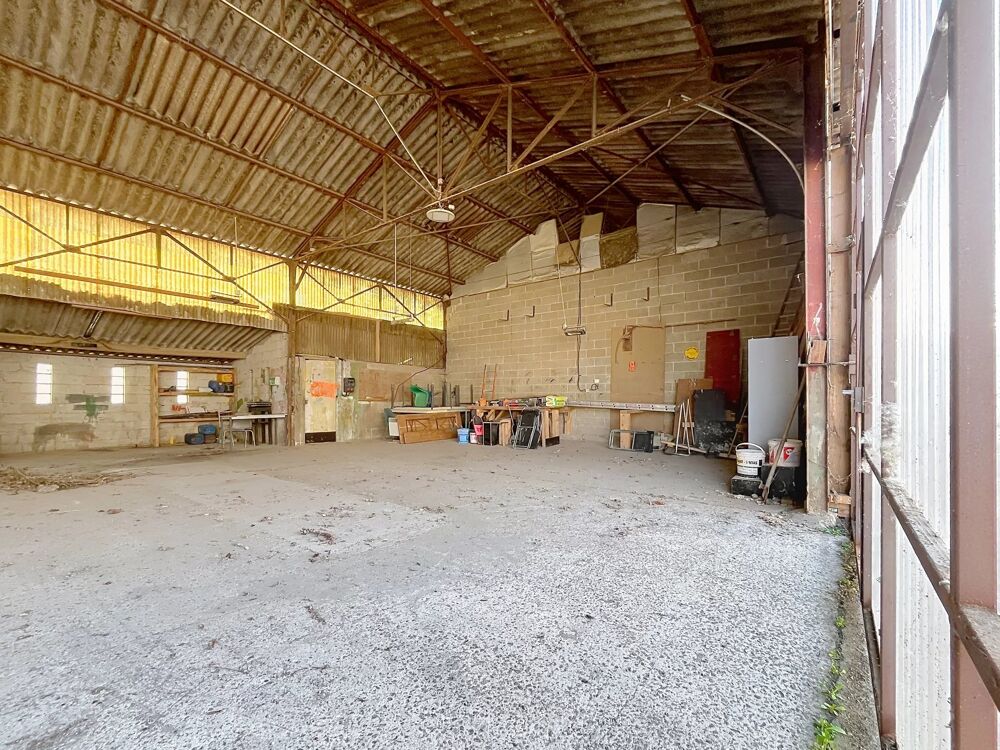  Ensemble immobilier professionnel de 3 075 m² à fort potentiel Soissons