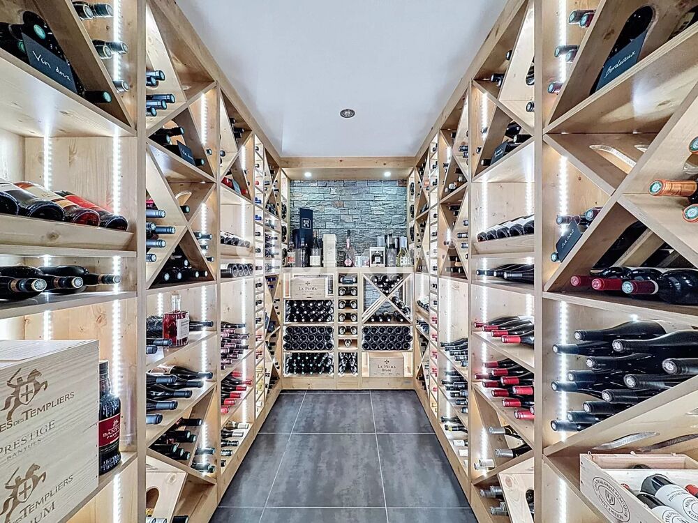 � vendre  Villa Farges (01550)