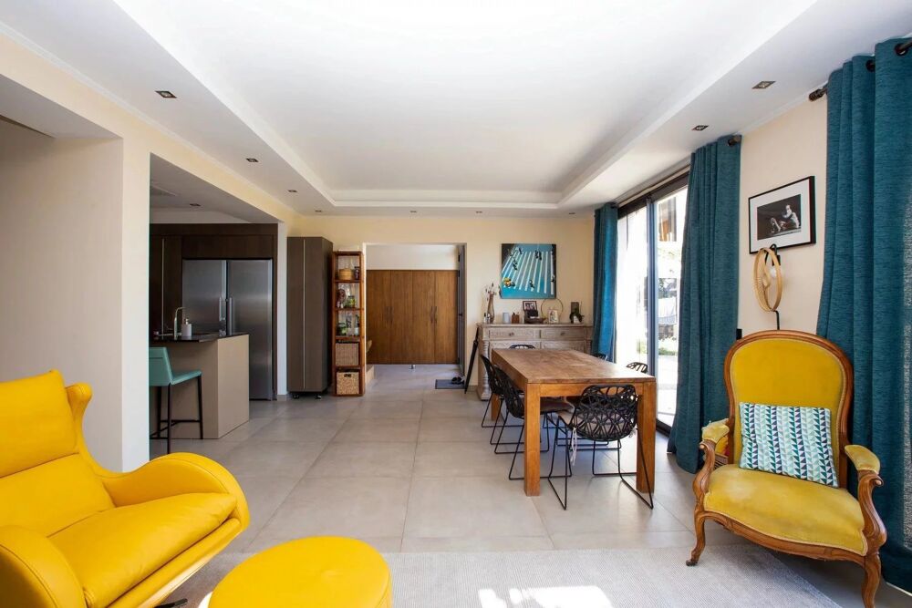 à vendre  Maison Antibes (06600)