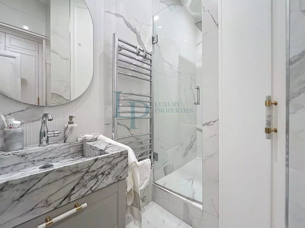 � vendre  Appartement Paris 8