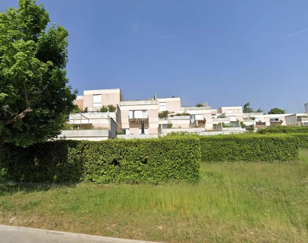 Appartement lumineux de 90 m² avec jardin et garage à Villefonta