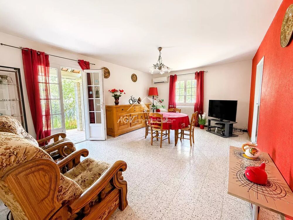 Alès - Plain-pied - 3 Chambres - 400 m² de terrain et garage