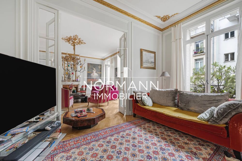 Vente Appartement PARIS 8 - RUE DU FAUBOURG SAINT HONORE / HOCHE - 5 CHAMBRES Paris 8