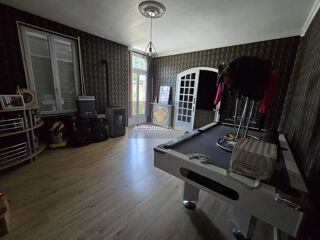  Maison � vendre 9 pi�ces 270 m�