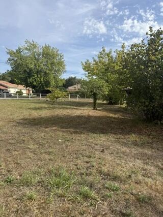  Terrain à vendre 670 m²