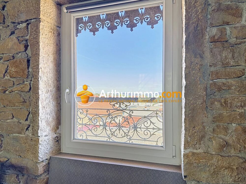 Appartement de caractère 137 m² - dernier étage avec vue à Bourg