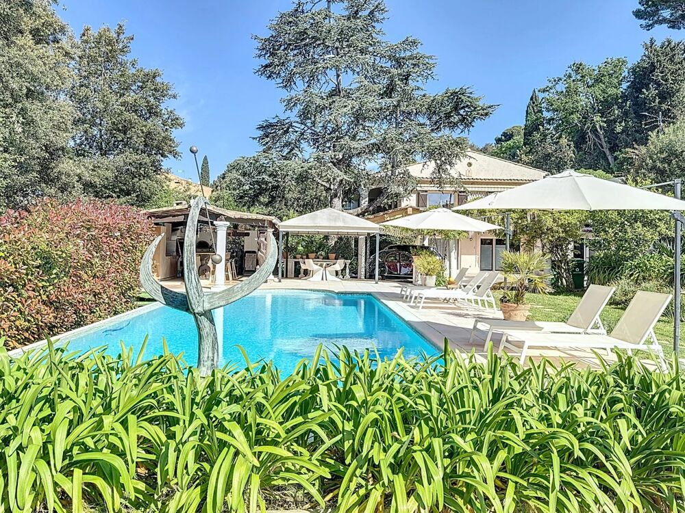 � vendre  Maison Antibes (06600)