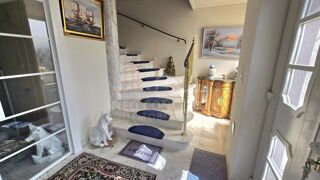  Appartement à louer 4 pièces 100 m²