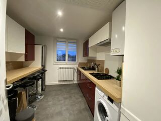  Appartement � louer 4 pi�ces 75 m�