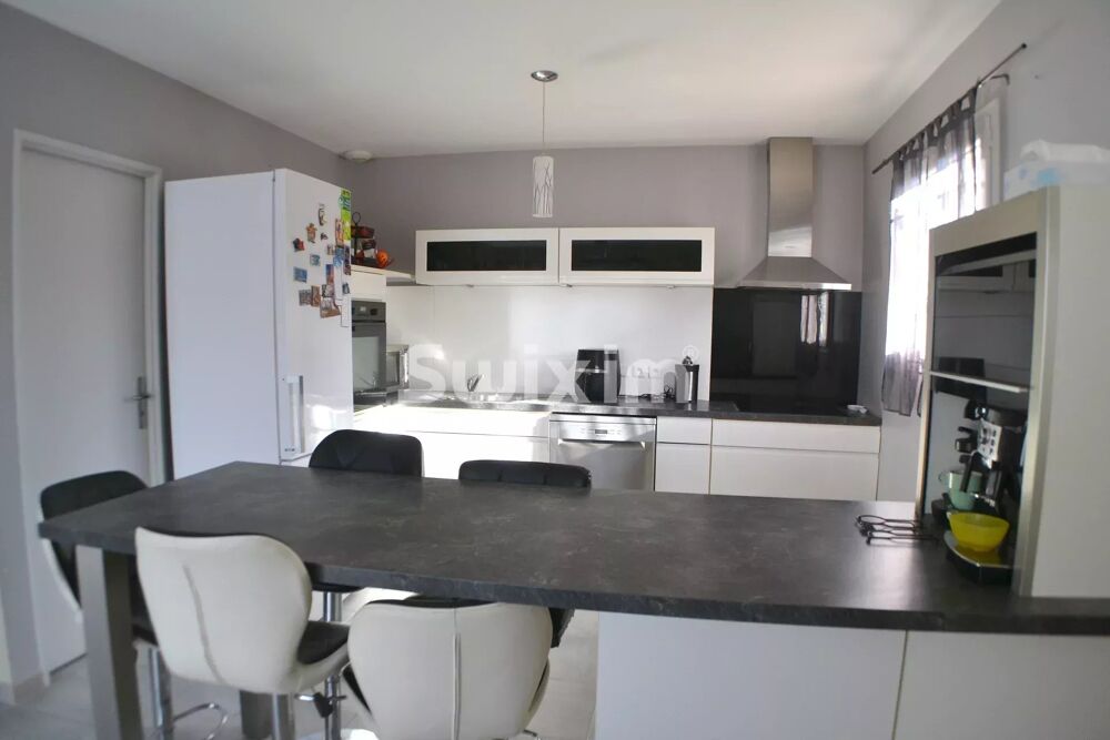 VILLA DE PLAIN-PIED - QUARTIER RESIDENTIEL