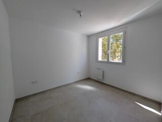  Appartement à louer 3 pièces 56 m²