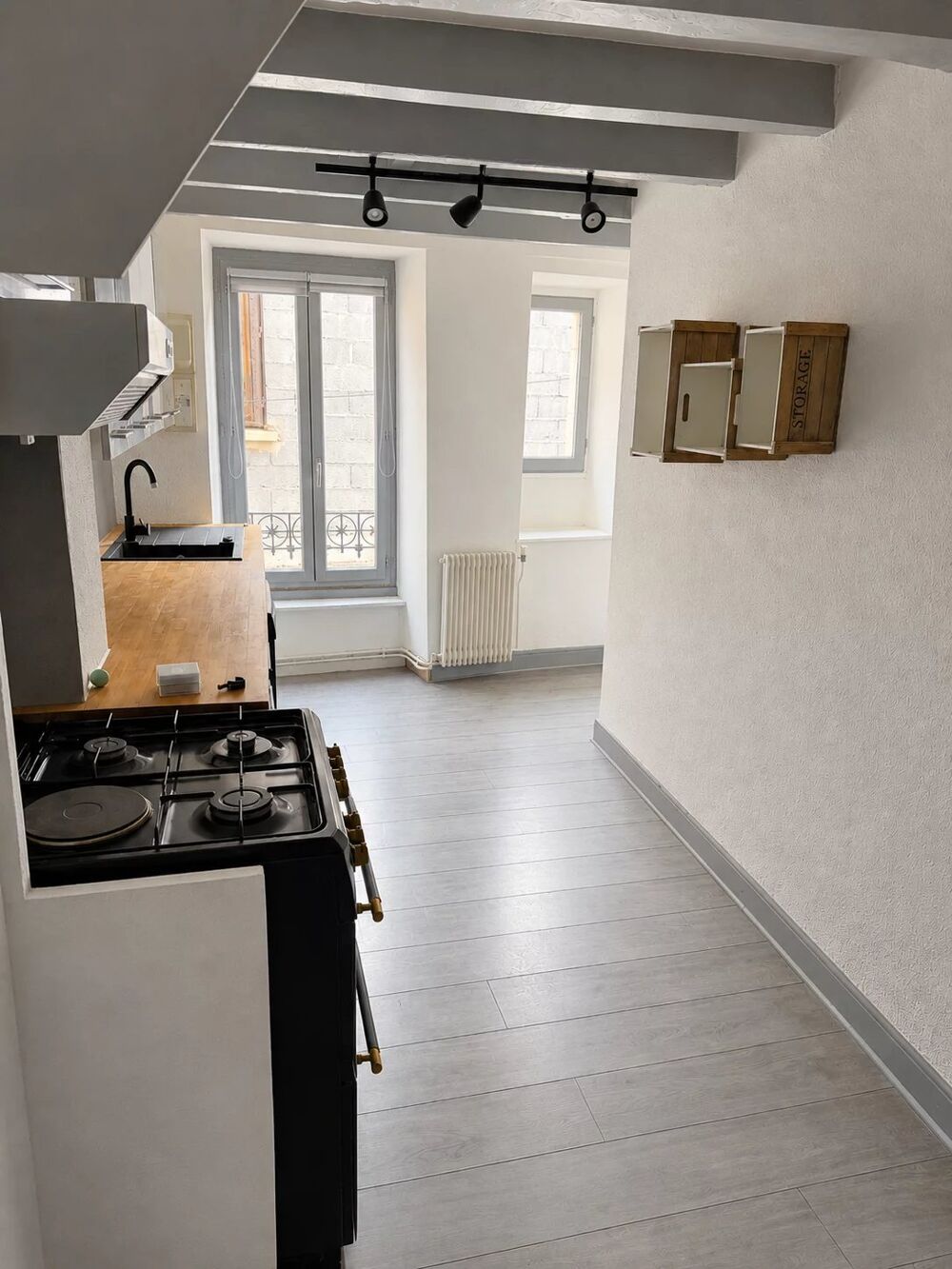 Location Maison À louer – Maison entièrement rénovée – Saint-Germain-Lembron – 9 Saint-germain-lembron