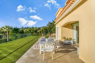  Maison � vendre 8 pi�ces 250 m�