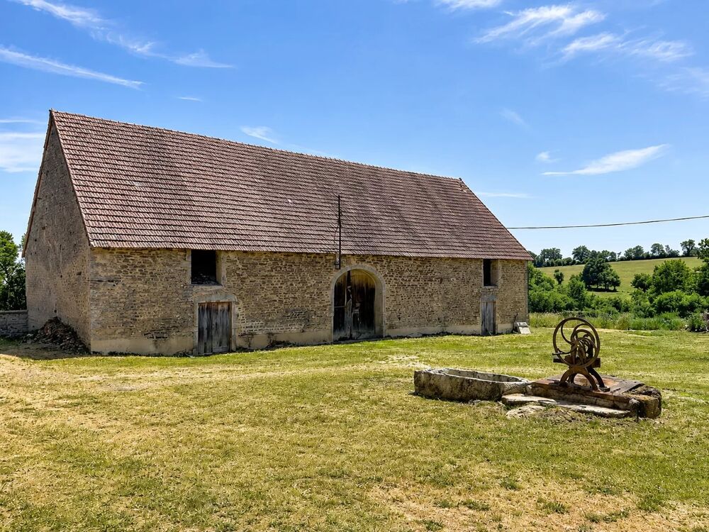Vente Maison En exclusivité , ancien corps de ferme à rénover Diancey