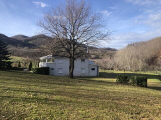  Maison � vendre 7 pi�ces 205 m�