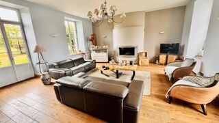  Maison  vendre 15 + pices 318 m