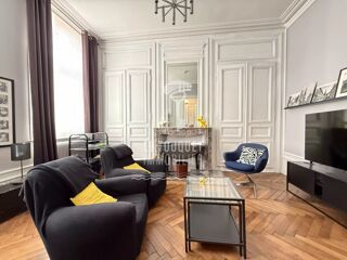  Villa � vendre 15 + pi�ces 420 m�