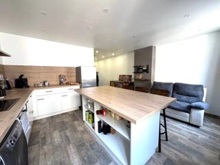  Appartement  vendre 2 pices 47 m