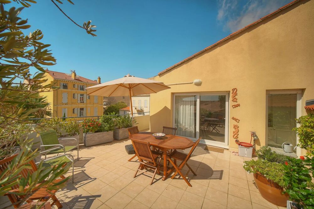 Vente Appartement CANNES RUE BORNIOL – MAGNIFIQUE TOIT-TERRASSE DE 92 M² Cannes
