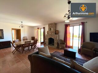  Maison à louer 5 pièces 180 m²