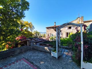  Maison � vendre 10 pi�ces 235 m�