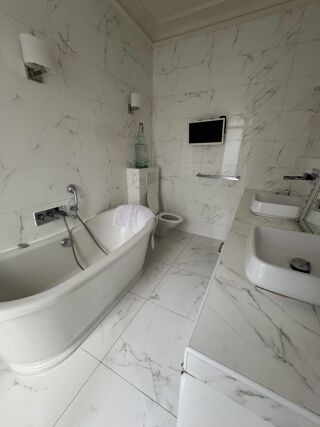  Appartement � vendre 4 pi�ces 130 m�