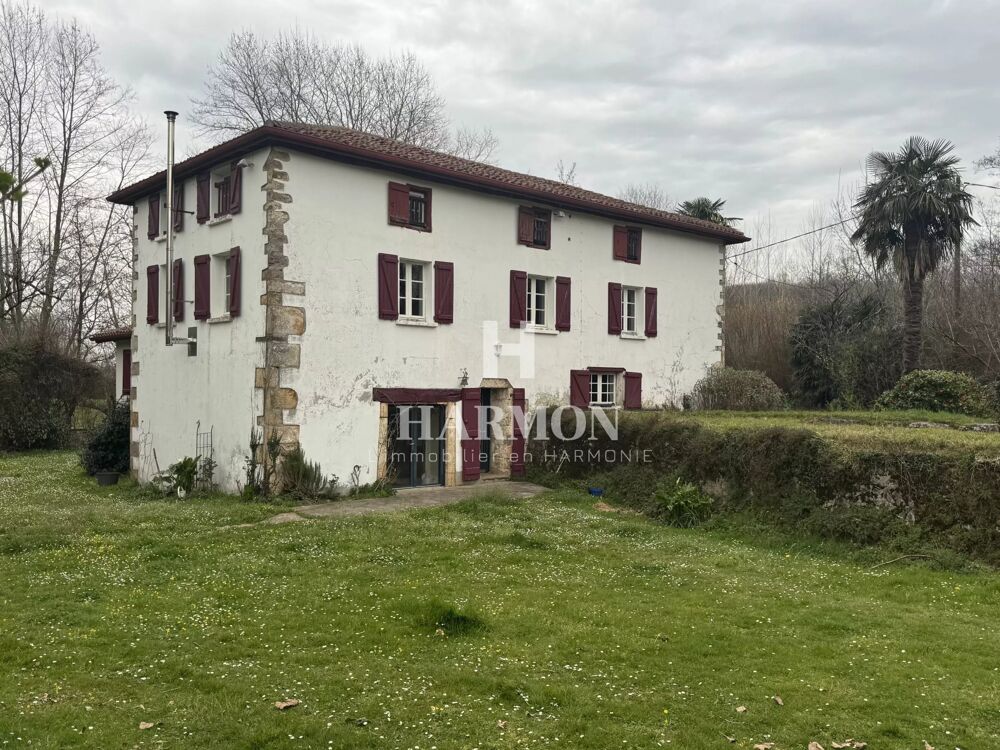 � vendre  Maison Saint-P�e-sur-Nivelle (64310)
