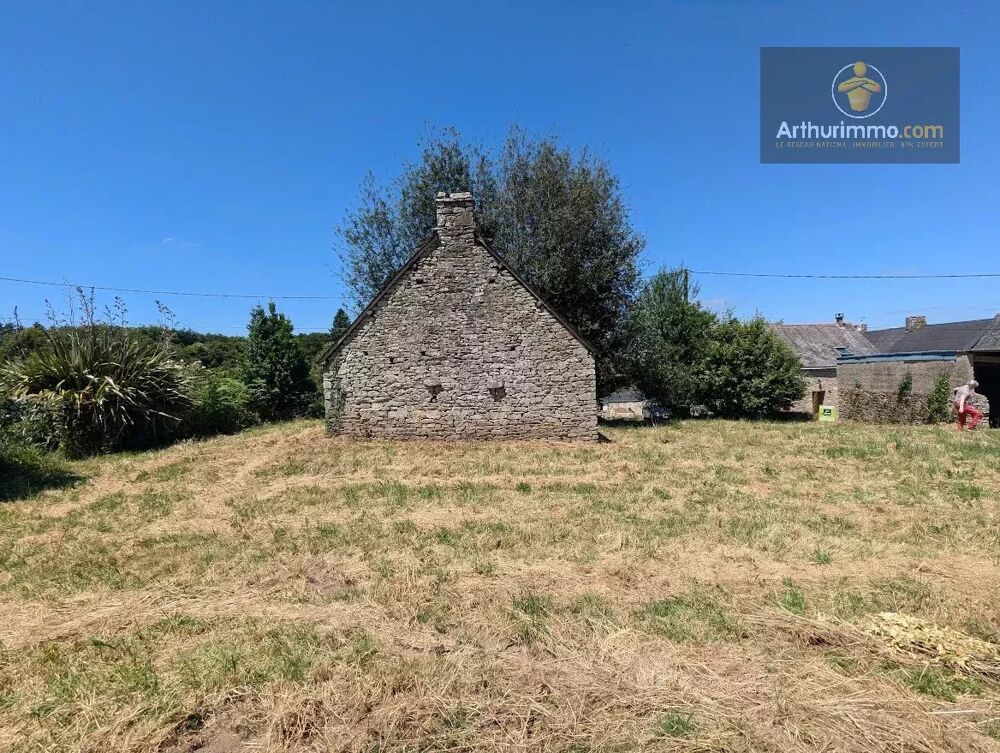 EXCLUSIVITÉ MAISON A RÉNOVER AVEC GARAGE ET FOUR A PAIN, TERRAIN