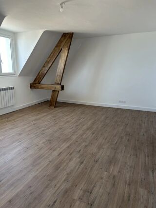 Appartement à louer 2 pièces 45 m²