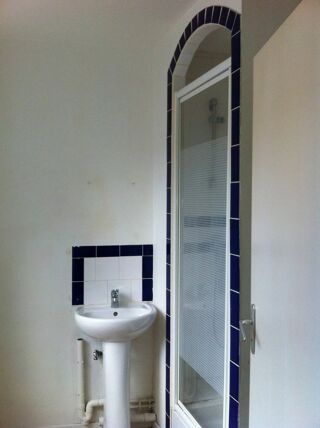  Appartement à louer 2 pièces 30 m²