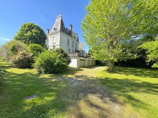  Maison � vendre 8 pi�ces 262 m�