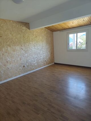  Maison à louer 6 pièces 