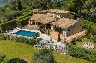  Maison � vendre 10 pi�ces 322 m�