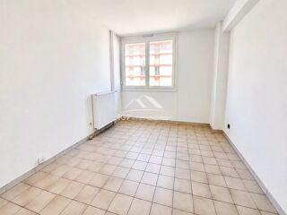  Appartement à vendre 5 pièces 96 m²