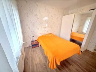  Maison  vendre 6 pices 136 m