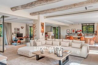  Maison à vendre 8 pièces 265 m²